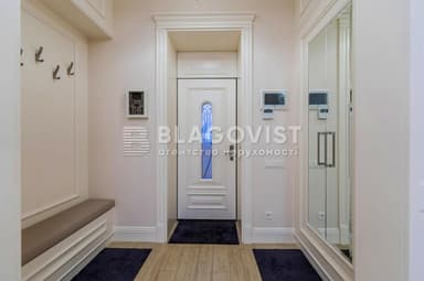 Дом по адресу ул. Центральная (площадь 550 м²) - imageAlt 132 Дом по адресу ул. Центральная (площадь 550 м²) - Atlanta.ua - imageAlt 132