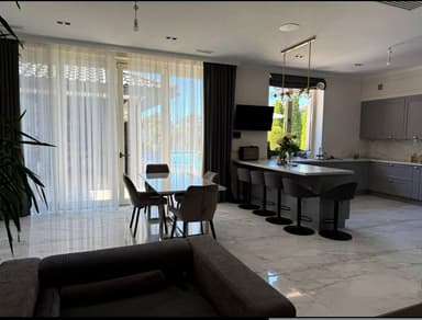 Будинок за адресою вул. Берегова (площа 350 м²) - фото 11 Будинок за адресою вул. Берегова (площа 350 м²) - Atlanta.ua - фото 11
