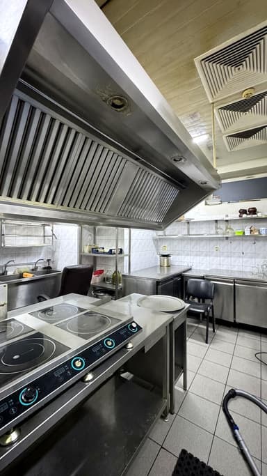 Комерційна нерухомість за адресою вул. Панаса Мирного (площа 350 м²) - imageAlt 24 Комерційна нерухомість за адресою вул. Панаса Мирного (площа 350 м²) - Atlanta.ua - imageAlt 24