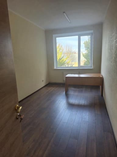 Коммерческая недвижимость по адресу ул. Металургів (площадь 906 м²) - imageAlt 12 Коммерческая недвижимость по адресу ул. Металургів (площадь 906 м²) - Atlanta.ua - imageAlt 12