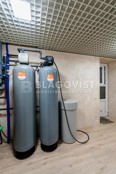 Дом по адресу ул. Центральная (площадь 550 м²) - imageAlt 141 Дом по адресу ул. Центральная (площадь 550 м²) - Atlanta.ua - imageAlt 141