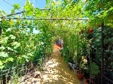 Дом по адресу ул. Грушевского (площадь 300 м²) - imageAlt 43 Дом по адресу ул. Грушевского (площадь 300 м²) - Atlanta.ua - imageAlt 43