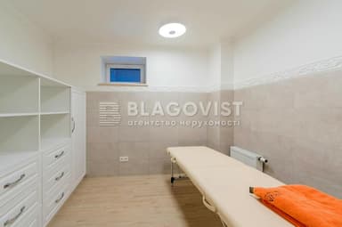 Дом по адресу ул. Центральная (площадь 550 м²) - imageAlt 123 Дом по адресу ул. Центральная (площадь 550 м²) - Atlanta.ua - imageAlt 123