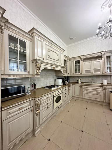 Дом по адресу ул. Красивая (площадь 300 м²) - imageAlt 13 Дом по адресу ул. Красивая (площадь 300 м²) - Atlanta.ua - imageAlt 13