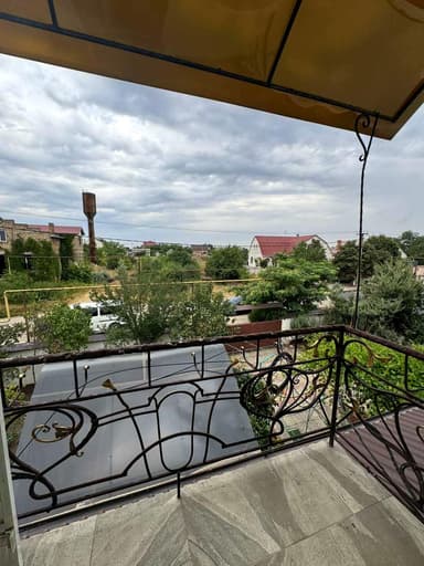Дом по адресу ул. Южная (площадь 180 м²) - imageAlt 252 Дом по адресу ул. Южная (площадь 180 м²) - Atlanta.ua - imageAlt 252