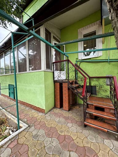 Дом по адресу ул. Южная (площадь 180 м²) - imageAlt 219 Дом по адресу ул. Южная (площадь 180 м²) - Atlanta.ua - imageAlt 219