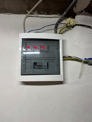 Дом по адресу ул. Южная (площадь 180 м²) - imageAlt 255 Дом по адресу ул. Южная (площадь 180 м²) - Atlanta.ua - imageAlt 255
